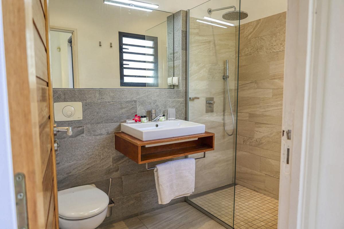 29.Location villa piscine Le Gosier Guadeloupe_Chambre 2
